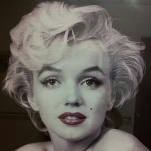 Meet your Posher, Marilyn